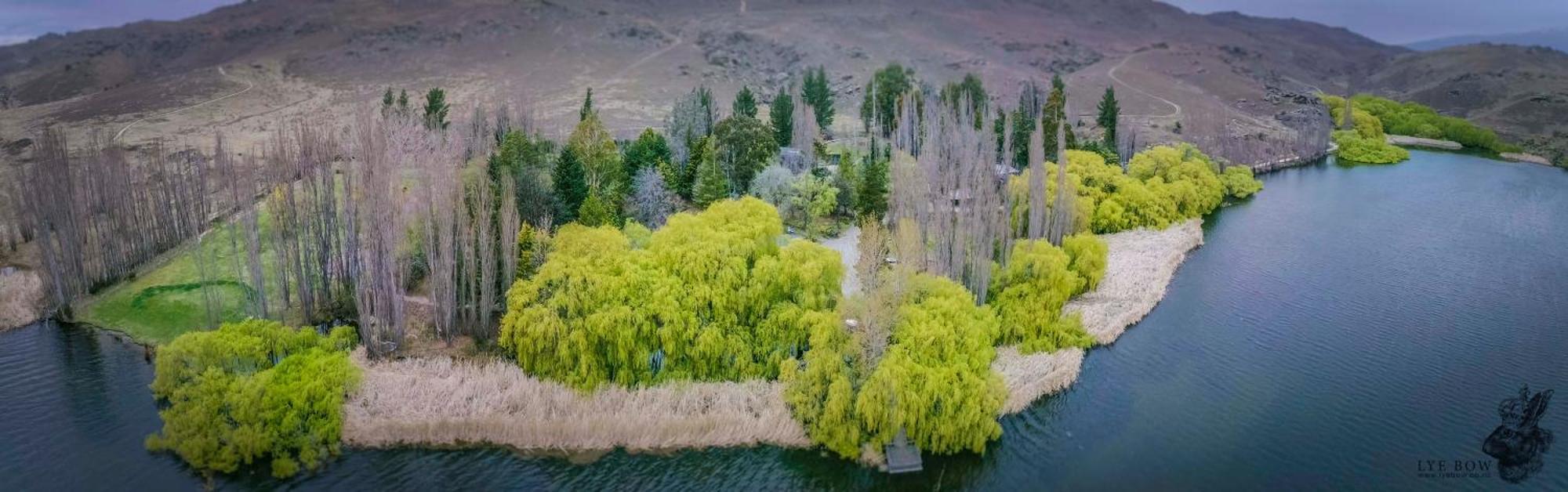 Lye Bow Lake Suite Alexandra Luaran gambar
